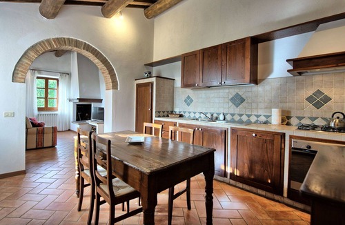 Cetona Villa | Wonderful private villa for 20 guests with A/C, private pool, WIFI, TV, veranda and panoramic view