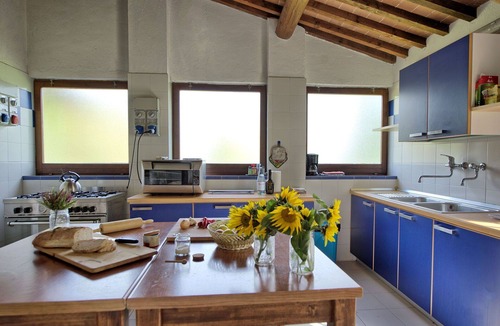 Cetona Villa | Wonderful private villa for 20 guests with A/C, private pool, WIFI, TV, veranda and panoramic view