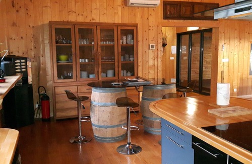 Jurancon Cottage | Wooden cottage 8/15 people pool, sauna, Jacuzzi Jurançon Atlantic Pyrenees