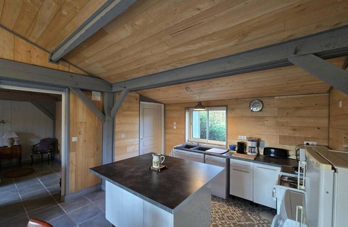 Saint-Chamassy Cottage | Wooden house with private pool, Wifi near Dordogne highlights