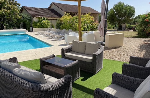 Sainte-Souline House | Wow! Family reunion? Grandparents & friends joining you? Perfect for all ages!
