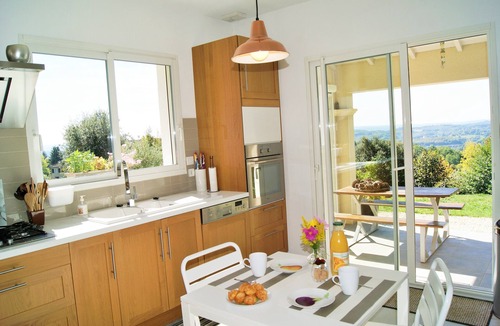 Sarlat-la-Caneda House | YOU HAVE DREAMED THE HOLIDAYS: THE SUNSHELLS IN BLACK PERIGORD