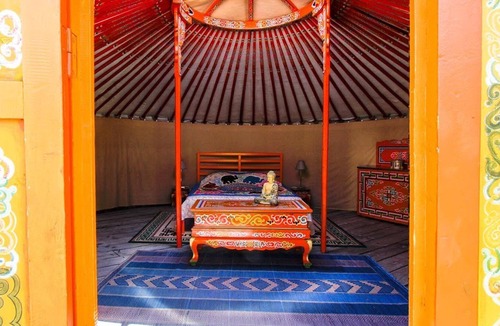 Peyrat-le-Chateau House | Yurt & breakfast on the farm