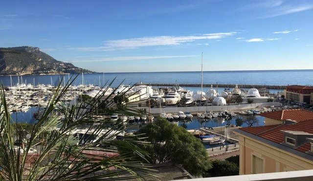 3* apartment in Beaulieu-sur-mer with sea, mountain and marina views