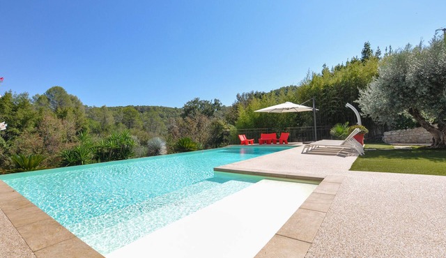 Amazing home in La Colle-Sur-Loup