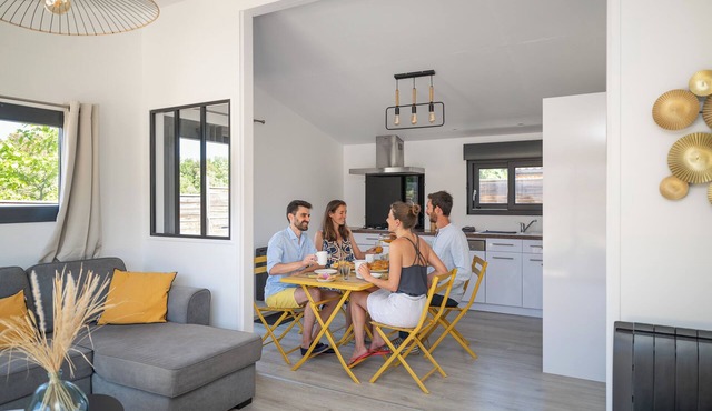 Comfortable 3-Bedroom Vacation Rental: NUIKI Lodges