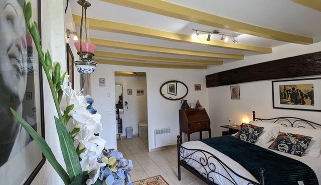 Guestroom Bouges-le-Château, 1 pièce, 2 personnes - FR-1-591-523 in Bouges-le-Château