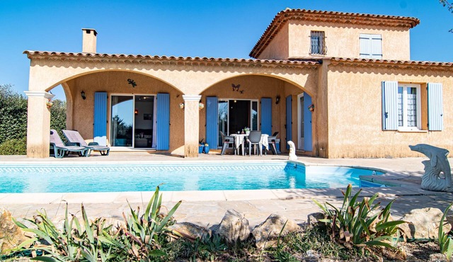 Mistral by Interhome