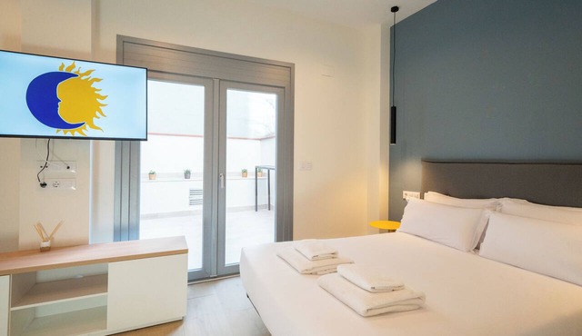 Sun & Moon Aparthotel