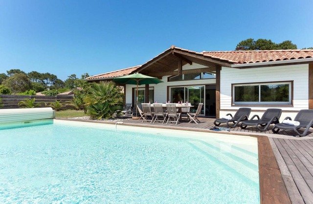 145 m² House ∙ 4 bedrooms ∙ 10 guests