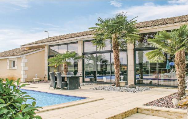 2 bedroom accommodation in Gardonne