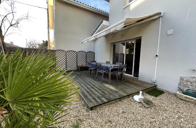 36 AVENUE ROSNI JEUNE -012