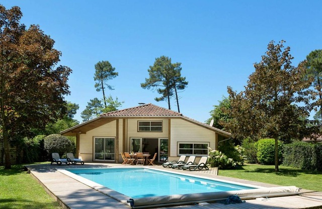 90 m² House ∙ 3 bedrooms ∙ 8 guests