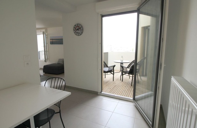 A42-Nice studio for 2 with parking near Cité du Vin