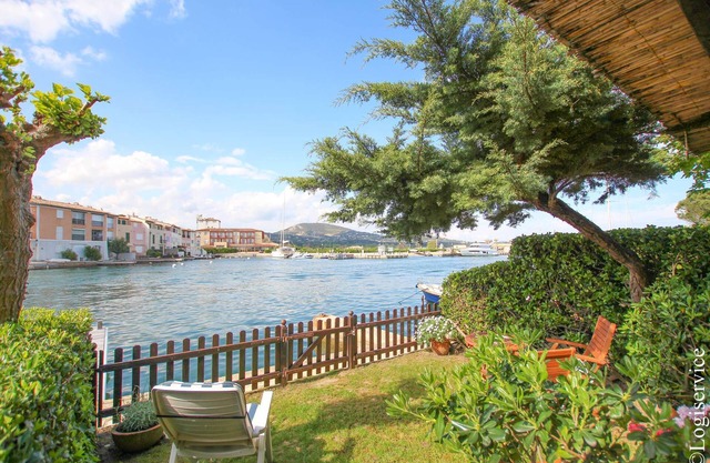 Apartment 4 persons et 10 m mooring Port Grimaud