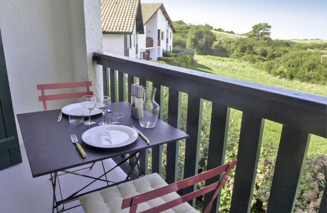 Apartment Erromardy - Irrintzina in Saint-Jean-de-Luz - 5 persons, 2 bedrooms