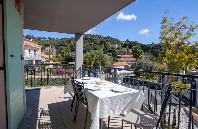 Apartment Le Clos Jardin-1 by Interhome