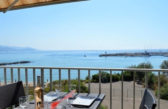Apartment Le Lavandou, 2 bedrooms, 5 persons