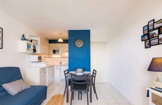 Apartment Parc de Pontaillac in Vaux Sur Mer - 4 persons, 1 bedrooms