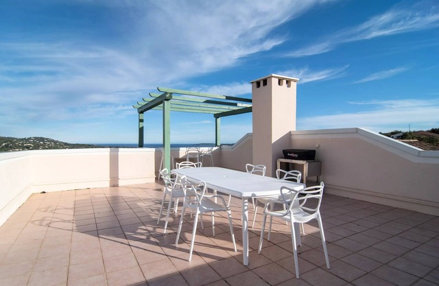 Apartments in the Restanques of the Gulf of St Tropez - maeva Home - Apartment rooftop sea view 3 rooms 6 people - Selection