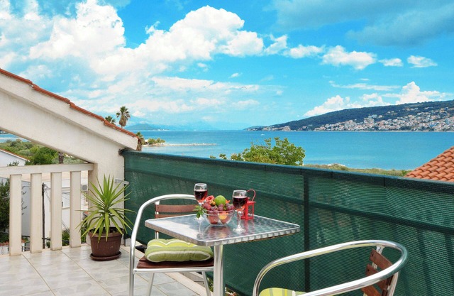 Apartments Marija (47491-A1) - Trogir