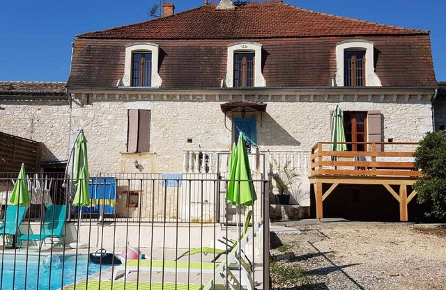 Gite Rampieux Persons 