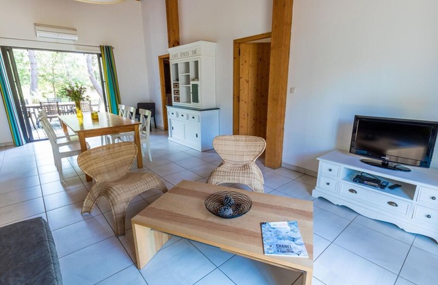 Gite Lit-et-Mixe, 3 bedrooms, 6 persons