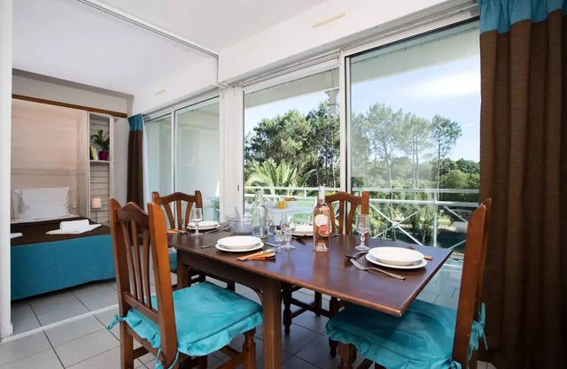 Golf Residence - 4 Rooms 8 People