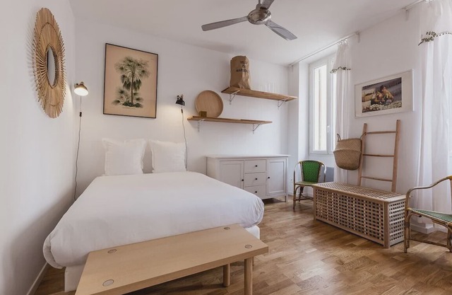 Like a suite on the Old Port