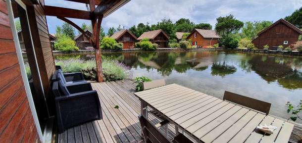 Magnificent chalet for 6 people by the lake