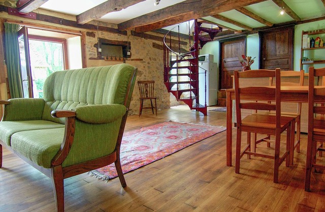Quaint Cottage in Juillac with Private Garden