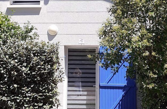 Réf 492 - Pretty house with its private garden