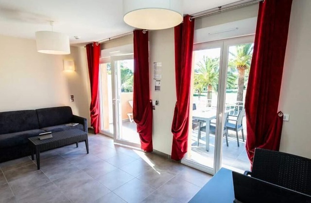 Residence Les Perles de Saint Tropez **** - 2 Rooms 6 People