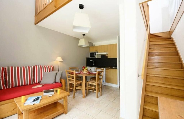 Residence Odalys Le Hameau du Moulin *** - 2 Rooms Duplex Cabin 6 People