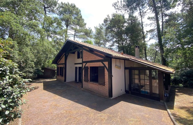 Seignosse Ocean, villa with Wi-Fi on approximately 800 m² of unfenced land in a peaceful.