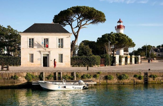 Un Hotel En Ville