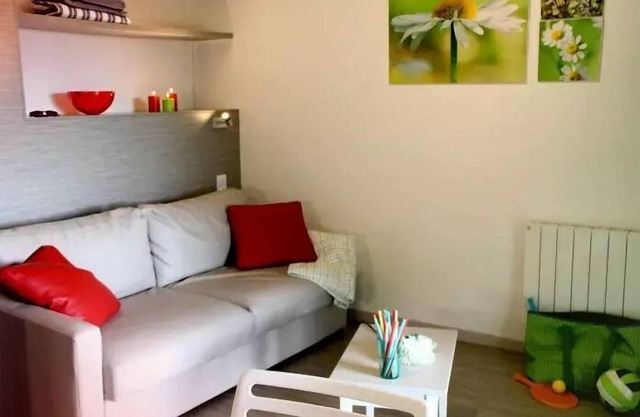 VVF Collonges-la-Rouge * - 3 Room Gîte 5 People 2 babies 2 shower rooms
