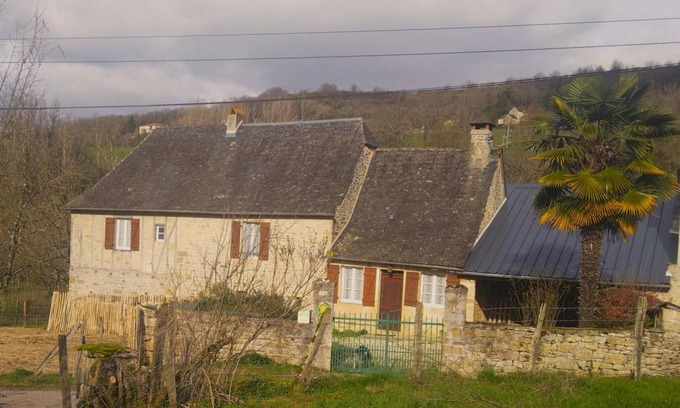 Grezes House | 100 m² Gîte ∙ 2 bedrooms ∙ 4 guests