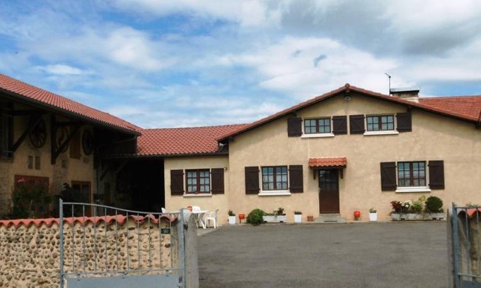 Pecorade House | 100 m² Gîte ∙ 4 bedrooms ∙ 6 guests