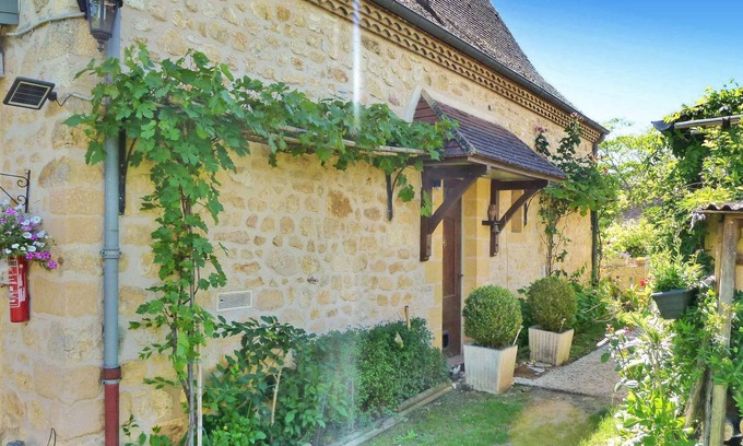 Domme House | 100 m² House ∙ 3 bedrooms ∙ 6 guests