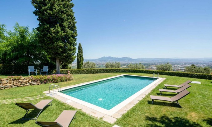 Lastra a Signa Villa | 1000 m² Villa ∙ 7 bedrooms ∙ 15 guests