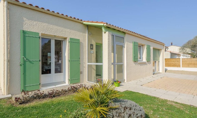 Quartier du Stade House | 103 m² House ∙ 3 bedrooms ∙ 6 guests