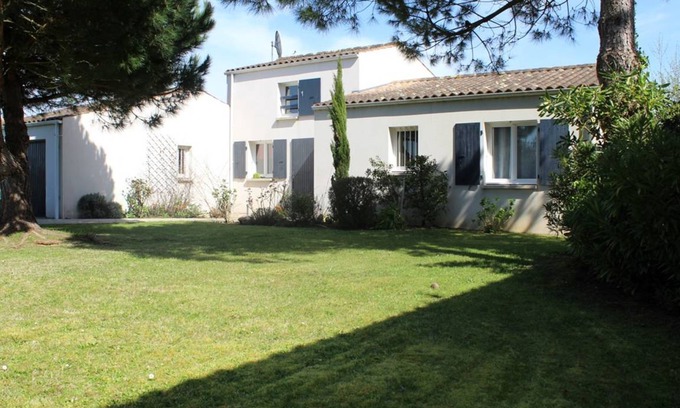 Cheray House | 110 m² House ∙ 3 bedrooms ∙ 7 guests