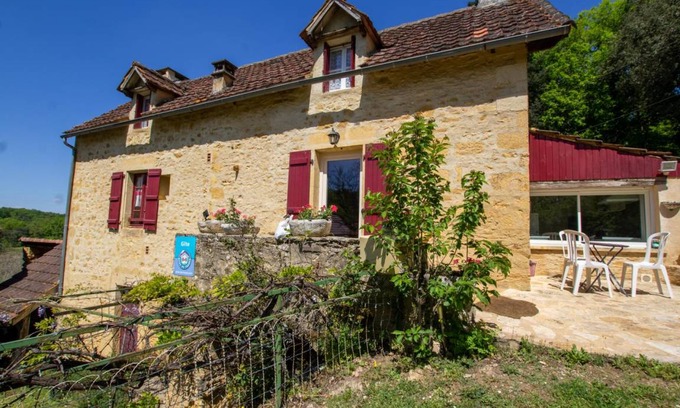 Sainte-Mondane House | 110 m² Gîte ∙ 3 bedrooms ∙ 6 guests