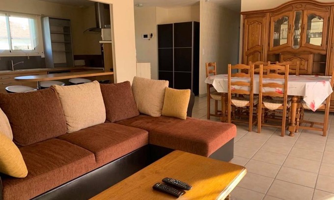 Parentis-en-Born House | 110 m² House ∙ 3 bedrooms ∙ 6 guests