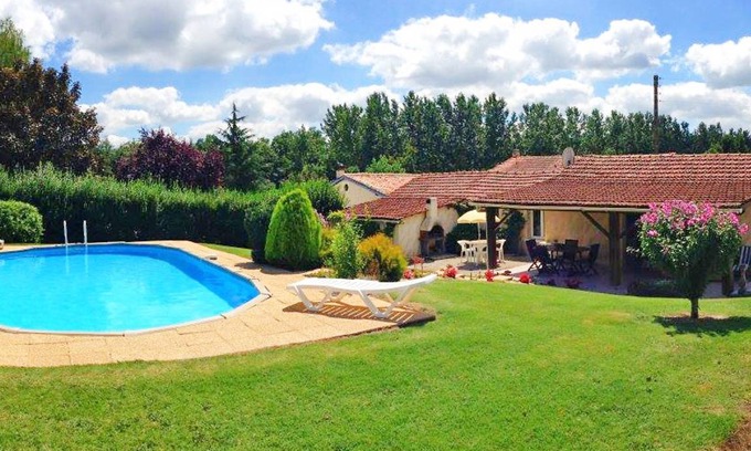 Condeon House | 110 m² House ∙ 3 bedrooms ∙ 6 guests