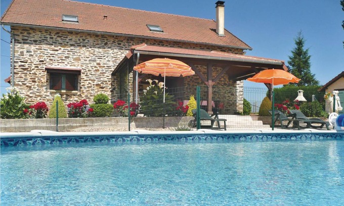 Payzac House | 110 m² House ∙ 3 bedrooms ∙ 5 guests