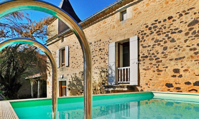 Mazeyrolles House | 110 m² Maisonette ∙ 3 bedrooms ∙ 8 guests