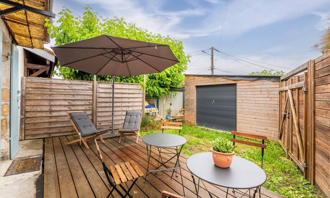 Listrac-Medoc House | 113 m² House ∙ 3 bedrooms ∙ 5 guests