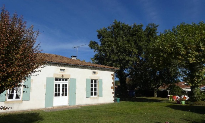 Pissos House | 115 m² Gîte ∙ 2 bedrooms ∙ 5 guests